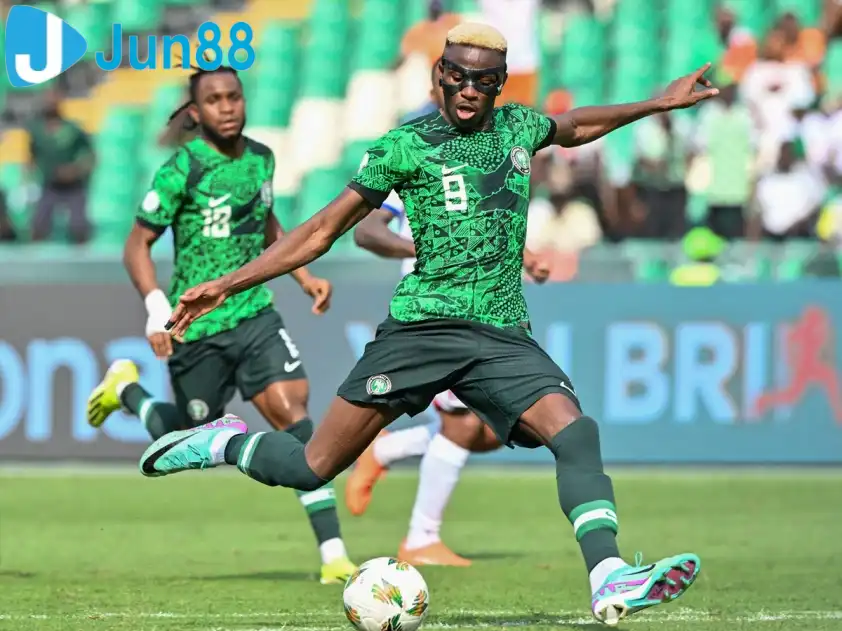 Thiếu vắng những trụ cột như Victor Osimhen khiến Nigeria đang chơi bết bát ở Cúp Châu Phi lần này. (Ảnh: Internet) Thiếu vắng những trụ cột như Victor Osimhen khiến Nigeria đang chơi bết bát ở Cúp Châu Phi lần này. (Ảnh: Internet)