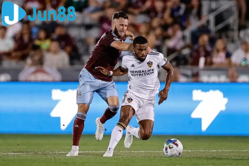 Nhiều khả năng hai đội sẽ chia điểm ở trận đấu này. Nhiều khả năng hai đội sẽ chia điểm ở trận đấu này.